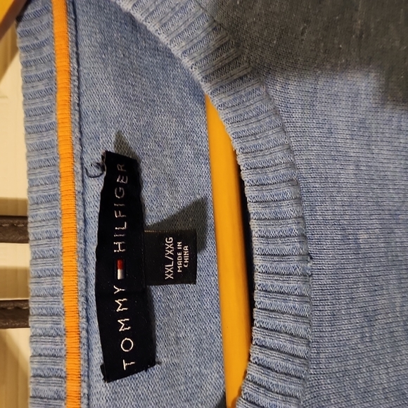 Classic Tommy Hilfiger Crew Neck Pullover Men's Sweater -XX Large - Picture 2 of 6